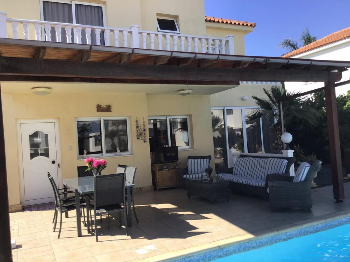 Carolyn Villa Ayia Napa Exterior foto